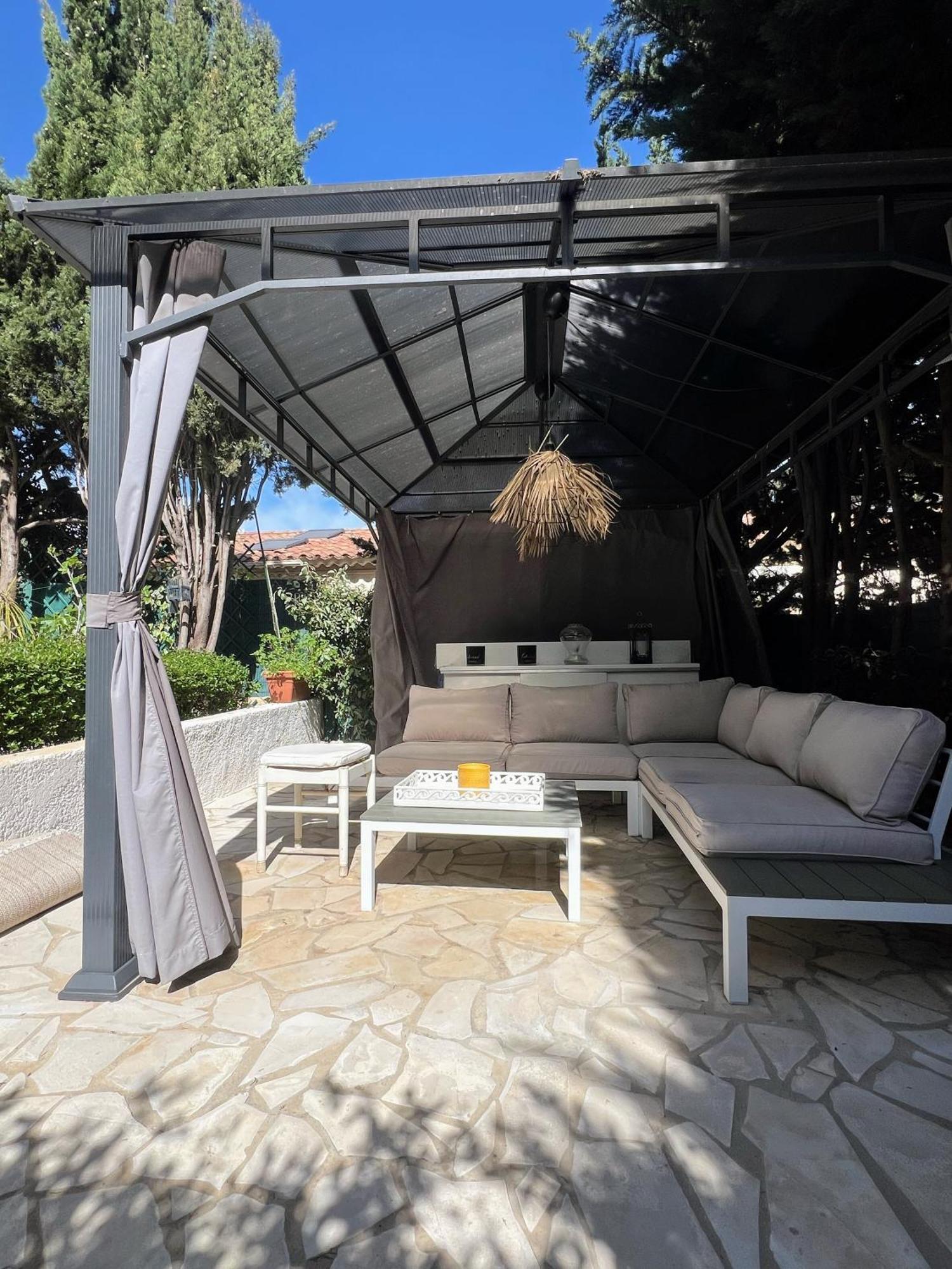 Superbe Appartement Avec Terrasse Jardin Et Parking Prive Saint-Tropez Eksteriør bilde