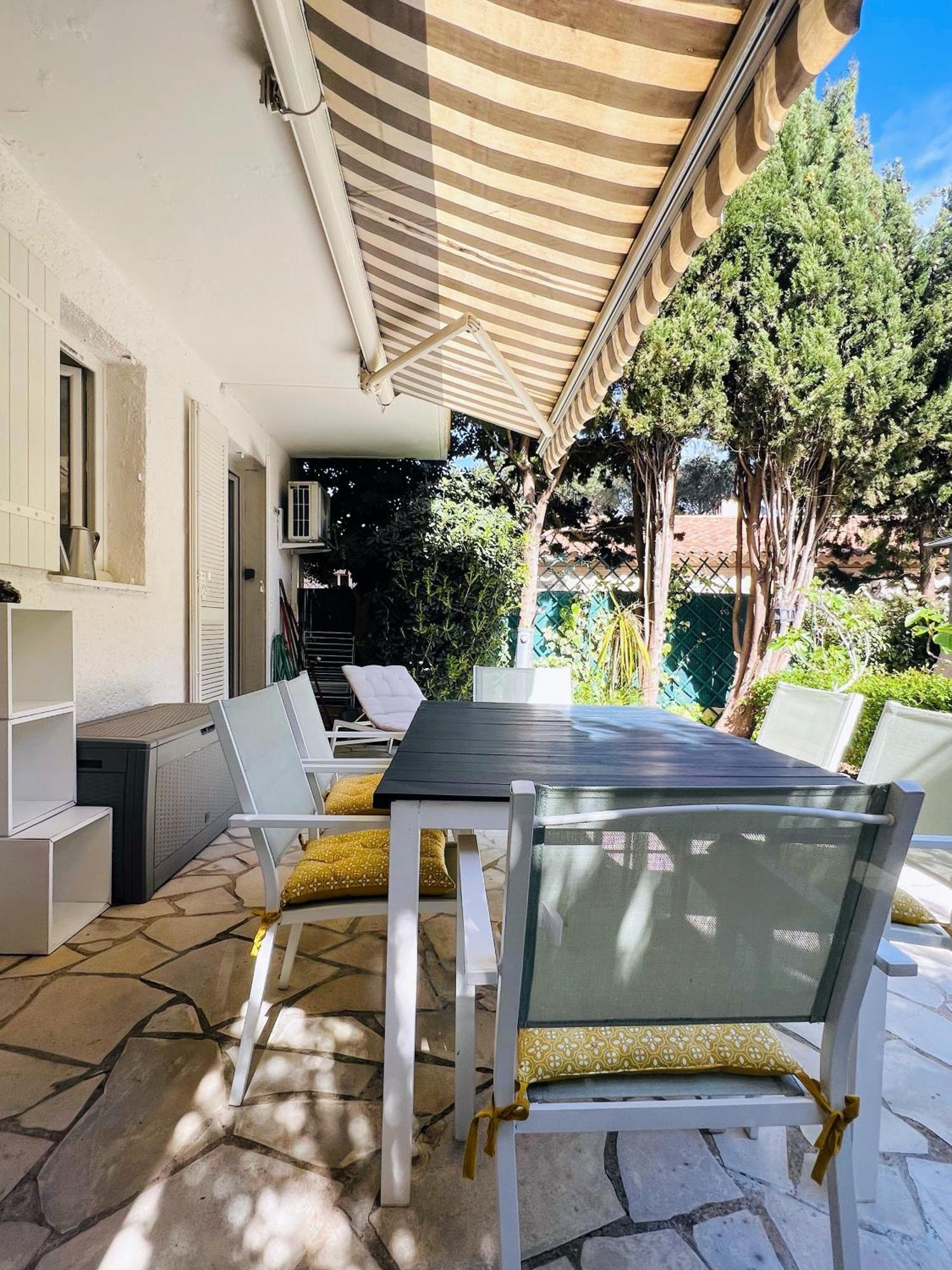 Superbe Appartement Avec Terrasse Jardin Et Parking Prive Saint-Tropez Eksteriør bilde
